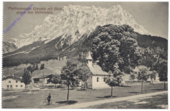 Ehrwald, Martinskapelle mit Blick gegen den Wetterstein