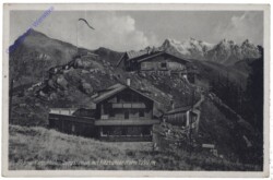 Kitzbühel, Hahnenkammbahn Bergstation mit Kitzbühler Horn