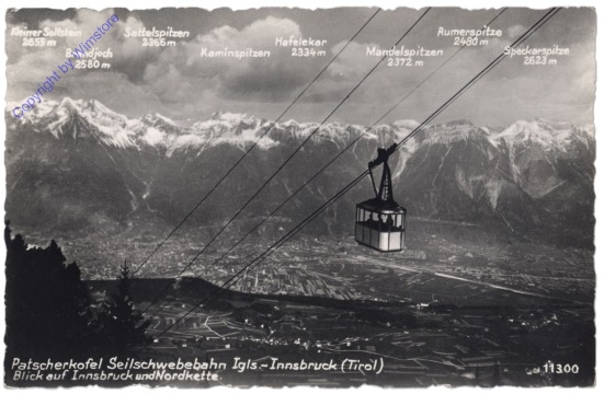 Patsch, Patscherkofel Seilschwebebahn Igls-Innsbruck. Blick auf Innsbruck und Nordkette