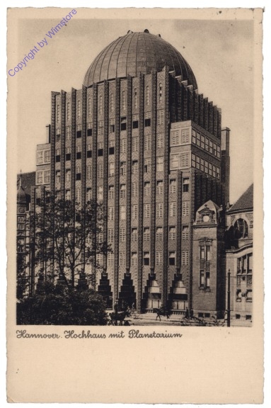 Hannover, Hochhaus mit Planetarium