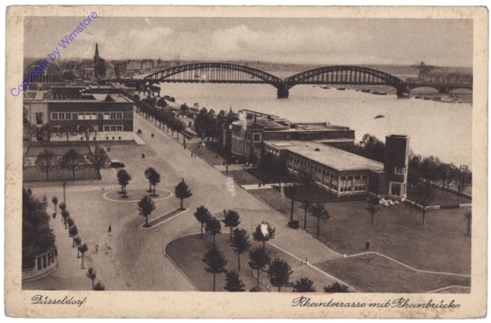 Düsseldorf, Rheinterrasse mit Rheinbrücke
