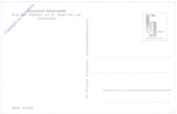 Freudenstadt, Blick vom Stadthaus auf Stadtkirche und Gedenksäule