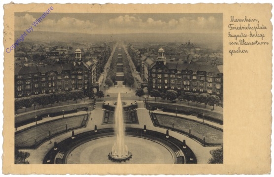 ak126759 Mannheim, Friedrichsplatz Augusta-Anlage vom Wasserturm gesehen