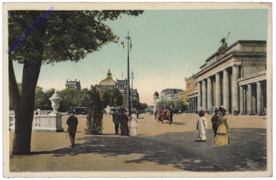 Berlin, Brandenburger Tor, Vor dem