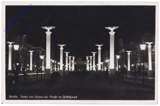ak127312 Berlin, Unter den Linden bei Nacht im Festschmuck