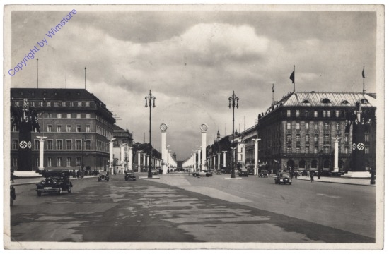 ak127316 Berlin, Unter den Linden im Festschmuck
