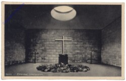 Berlin, Ehrenmal, Innenansicht