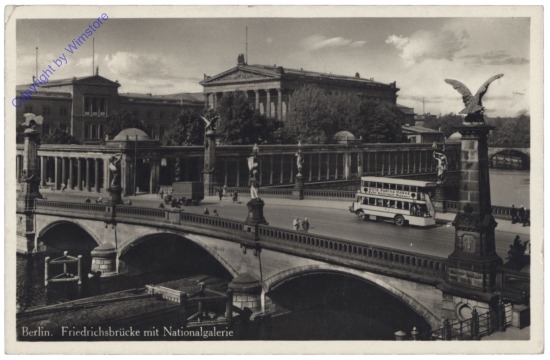 Berlin, Nationalgalerie und Friedrichsbrücke