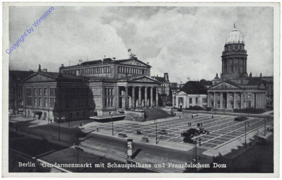 Berlin, Gendarmenmarkt mit Schauspielhaus und Französischem Dom