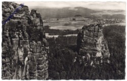 Bad Schandau, Vordere Schrammsteine, hoher Torstein und Falkenstein