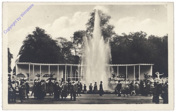 Dresden, Jubiläums-Gartenbau-Ausstellung 1926, Der Rosenhof mit Leuchtspringbrunnen