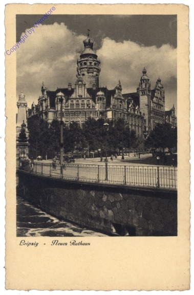Leipzig, Rathaus, Siegesdenkmal
