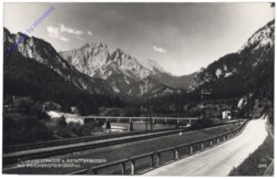 Gesäuse, Gesäusestrasse b. Gstatterboden mit Reichenstein