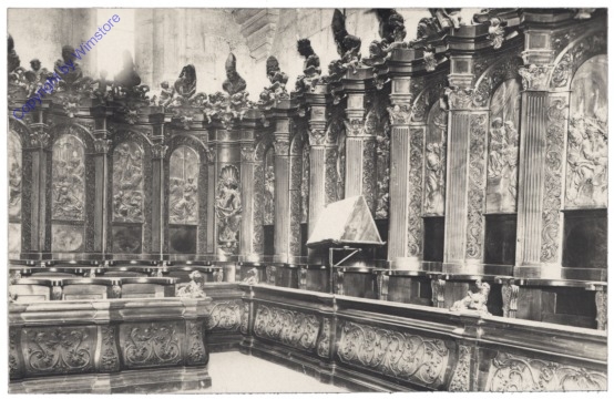 Heiligenkreuz, Stift, Chorgestühl