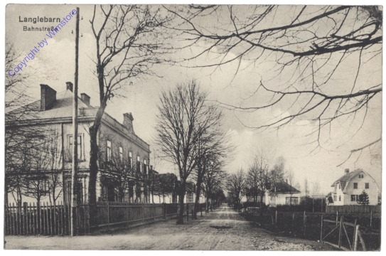Langenlebarn, Bahnstrasse