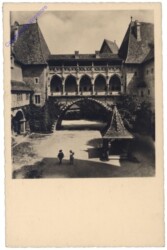 Leobendorf, Burg Kreuzenstein