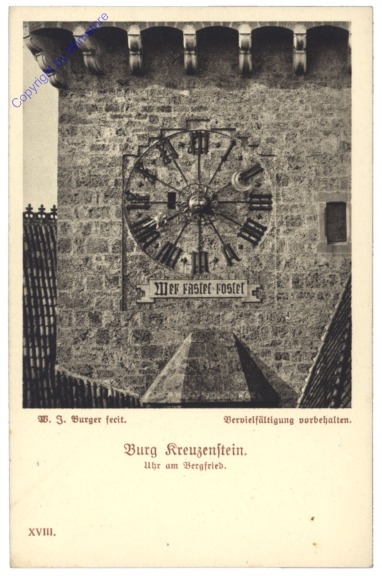 Leobendorf, Burg Kreuzenstein, Uhr am Bergfried