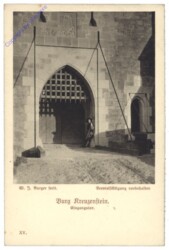 Leobendorf, Burg Kreuzenstein, Eingangstor