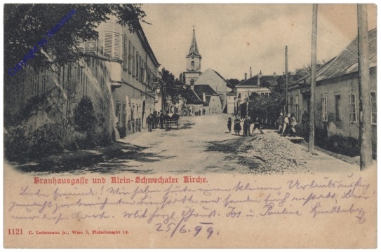Schwechat, Brauhausgasse und Klein-Schwechater Kirche