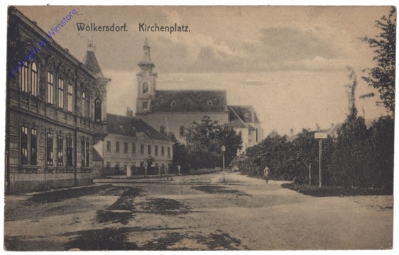 ak133596 Wolkersdorf, Kirchenplatz