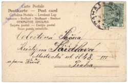 Mädchen mit Knallbonbon