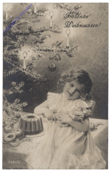 ak133818 Mädchen unter dem Christbaum