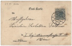 Weihnachtsengel mit küssendem Pärchen