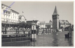 ak134747 Lindau, Hafenansicht