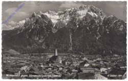Mittenwald, gegen Karwendelgebirge