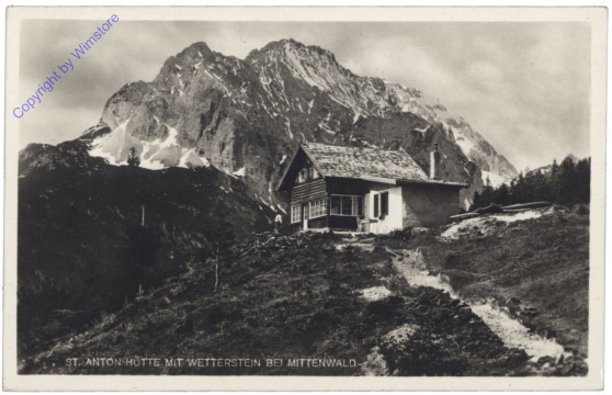 ak134769 Mittenwald, St. Anton-Hütte mit Wetterstein