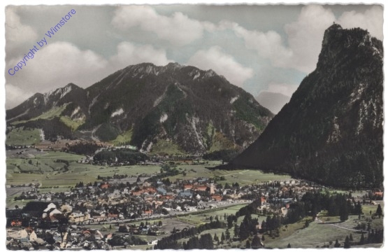 ak135128 Oberammergau, gegen Labergebirge und Kofel