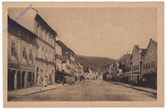 Oberzell, Unterer Markt
