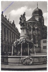 Passau, Wittelsbacher Brunnen, Dom und Residenz