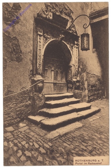 ak135287 Rothenburg ob der Tauber, Portal im Rathaushof