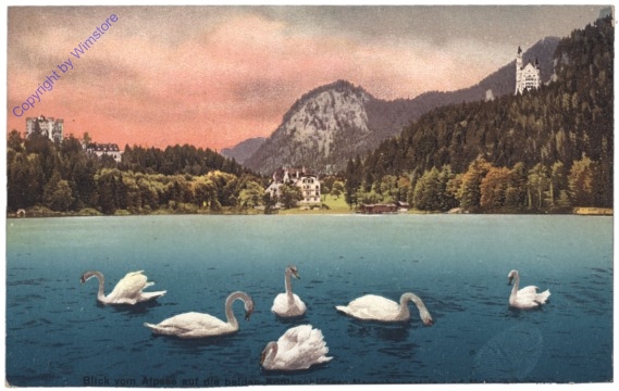 Schwangau, Blick vom Alpsee auf die beiden Königsschlösser