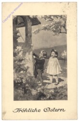 Kinder ziehen an der Glockenschnur