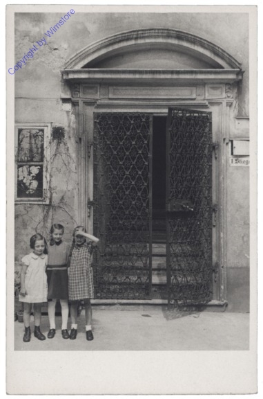 Wien 5, Tor des Hauses Margaretenplatz 3