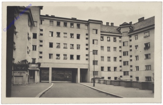 Wien 19, Professoren-Jodl-Hof