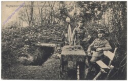 Abgedeckter Eingang zum Schützengraben