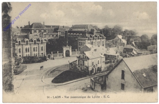 ak140777 Laon, Vue panoramique du Lycee