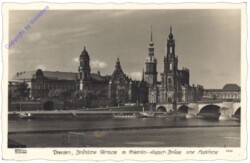 Dresden, Brühlsche Terrasse m. Friedrich-August-Brücke und Hofkirche