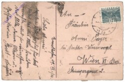Vogerl auf Zweig