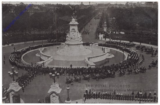 London, The royal Progress, Passing Queen Victoria Memorial