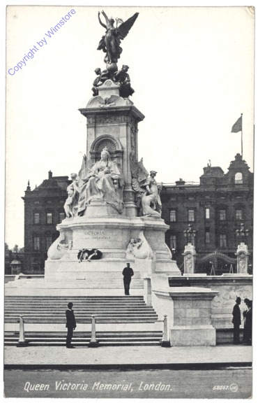 London, Queen Victoria Memorial