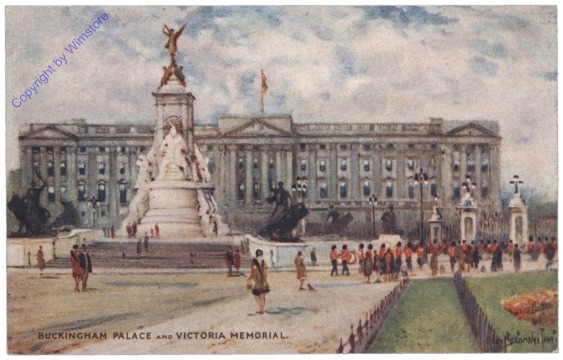 London, Buckingham Palace and Victoria Memorial