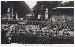 London, The Coronation Coach viewed from the Victoria Memorial