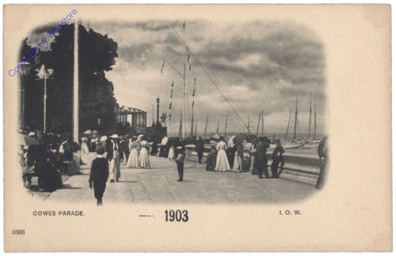 Cowes, Parade