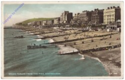 ak142121 Eastbourne, Grand Parade from the Pier