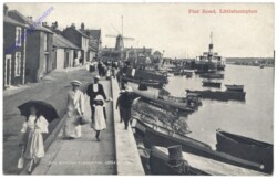 ak142228 Littlehampton, Pier Road