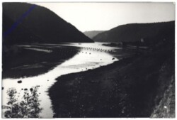 ak142785 Flusslandschaft
